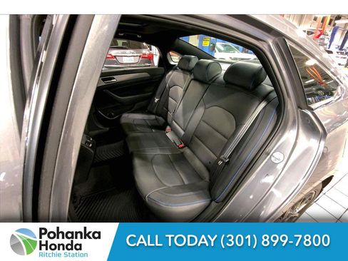Used 2019 Hyundai Sonata Limited image 19