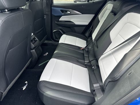 New 2026 Chevrolet Equinox EV LT image 19