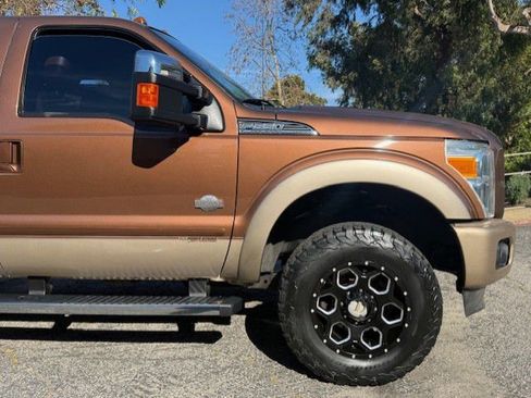 Used 2012 Ford F350 King Ranch w/ King Ranch w/Chrome Pkg image 37