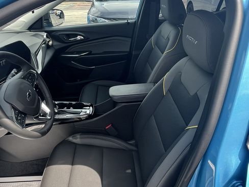 New 2026 Chevrolet Trax ACTIV w/ Sunroof Package FWD image 10