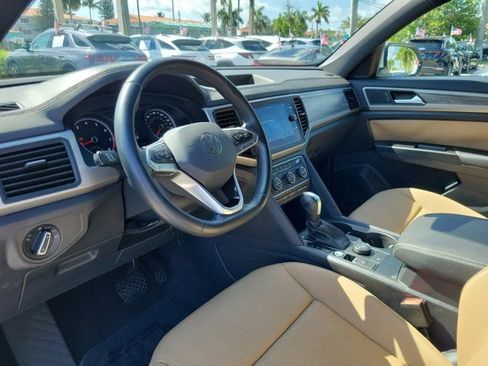 Used 2020 Volkswagen Atlas 4Motion SE V6 w/ Technology AWD/4WD image 15