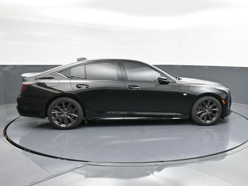 Used 2025 Cadillac CT5 Sport image 9