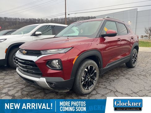 Used 2022 Chevrolet TrailBlazer LT w/ Convenience Package image 1