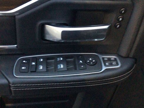 Used 2024 RAM 3500 Laramie image 9