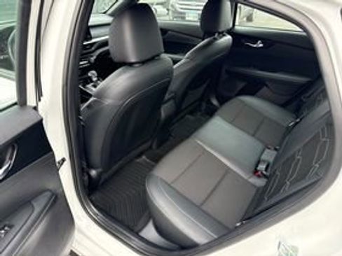 Used 2024 Kia Forte GT-Line image 6