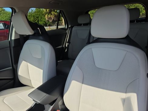 New 2026 Kia Niro EX FWD image 21