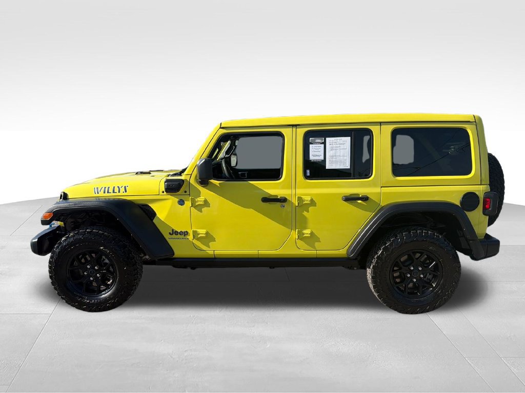 Used 2024 Jeep Wrangler Unlimited AWD/4WD image 2