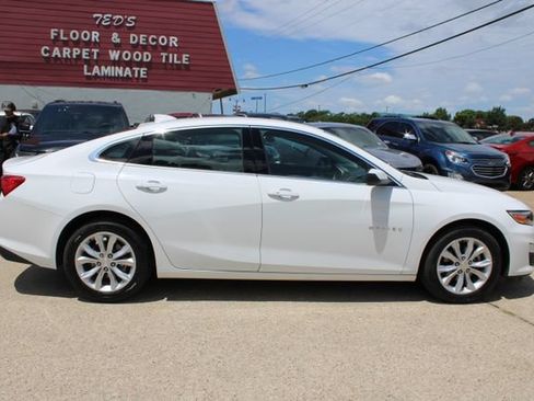 Used 2023 Chevrolet Malibu LT FWD image 2
