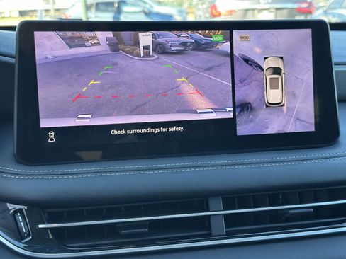 Used 2025 INFINITI QX60 Luxe w/ Cargo Package image 30