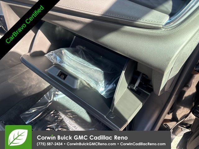 Certified 2025 Buick Encore GX Avenir w/ Avenir Technology Package AWD/4WD image 39