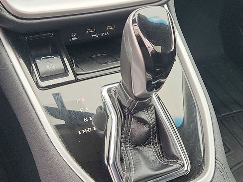 Used 2020 Subaru Outback Limited image 15