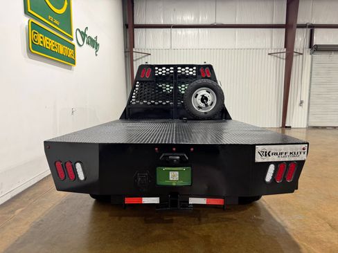 Used 2022 Ford F350 XL w/ Power Equipment Group image 7