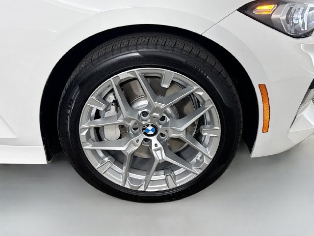 Used 2026 BMW 330i Sedan RWD image 31