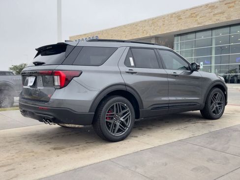 New 2026 Ford Explorer ST w/ Sun And Sound Package image 39