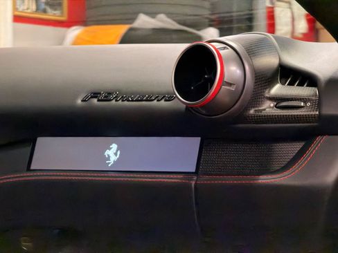 Used 2020 Ferrari F8 Tributo RWD image 24