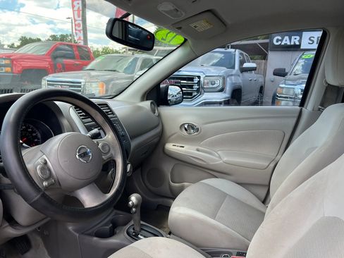 Used 2012 Nissan Versa w/ SL Tech Pkg FWD image 9
