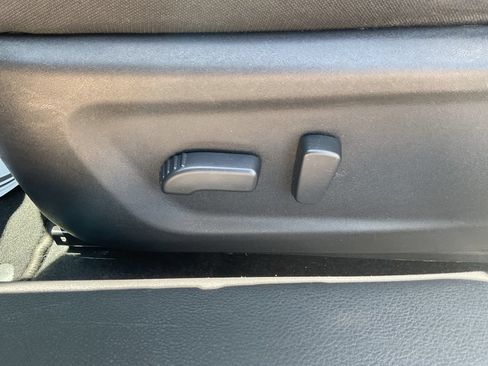 Used 2024 Nissan Altima 2.5 SV FWD image 9