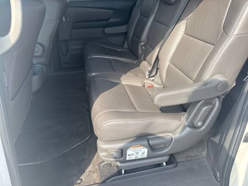 Used 2013 Honda Odyssey Touring image 20