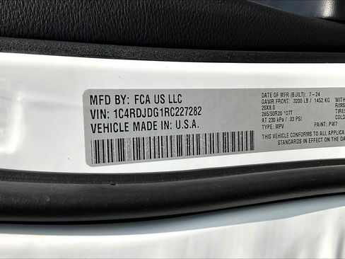 Used 2024 Dodge Durango GT AWD/4WD image 18