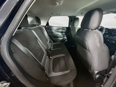 Used 2025 Chevrolet TrailBlazer LT FWD image 32
