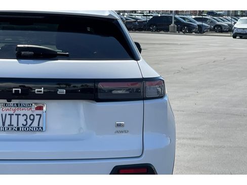 Used 2025 Honda Prologue Touring image 16