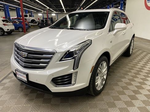 Used 2019 Cadillac XT5 Premium Luxury image 5