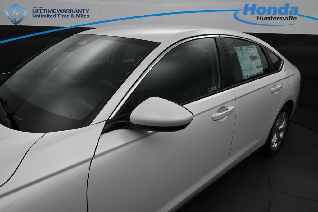 New 2026 Honda Accord LX image 15