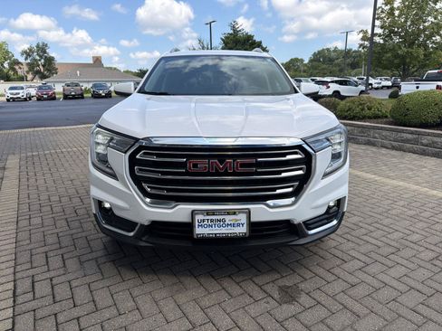 Used 2023 GMC Terrain SLT AWD/4WD image 8