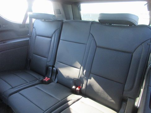 New 2026 GMC Yukon XL Denali image 15