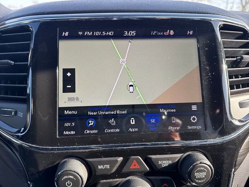 Certified 2021 Jeep Grand Cherokee Laredo X image 21