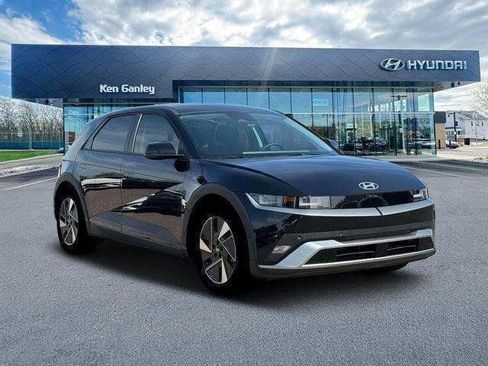 New 2025 Hyundai Ioniq 5 SE RWD image 11