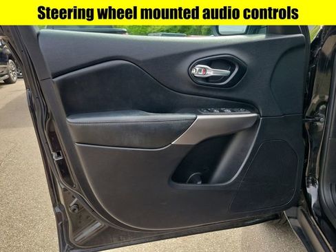Certified 2022 Jeep Cherokee Latitude Lux AWD/4WD image 20