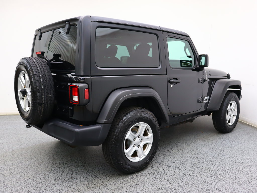 Used 2020 Jeep Wrangler Sport AWD/4WD image 5