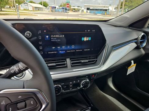 New 2026 Chevrolet Trax LT FWD image 22