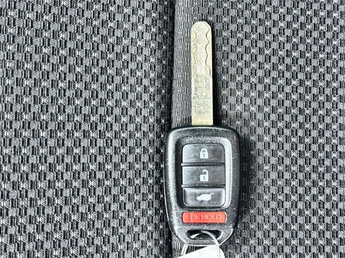 Certified 2022 Honda HR-V Sport image 32