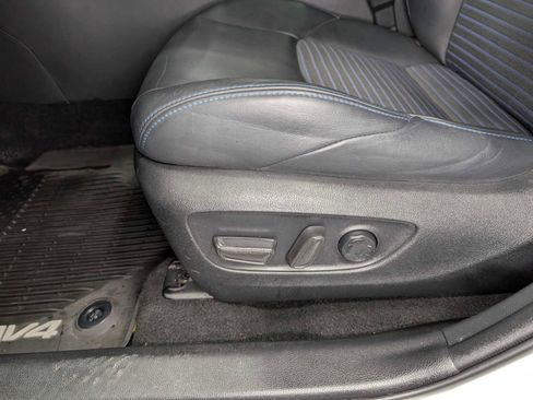 Used 2020 Toyota RAV4 XSE image 39