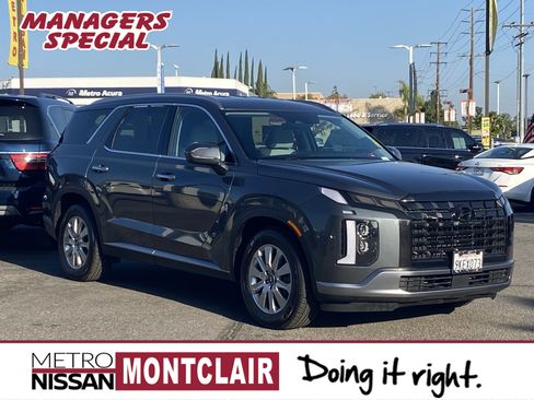 Used 2024 Hyundai Palisade SEL image 1