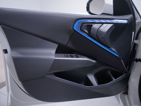 Used 2025 BMW X3 xDrive30i w/ M Sport Package image 15