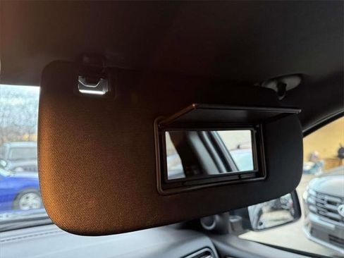 Used 2024 Dodge Durango GT image 31