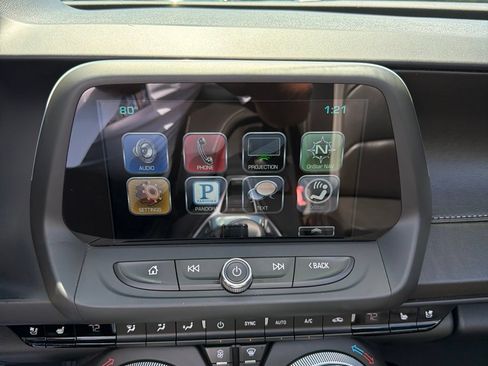 Used 2016 Chevrolet Camaro LT RWD image 16