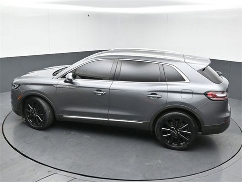 Certified 2023 Lincoln Nautilus Reserve w/ Monochromatic Package image 42