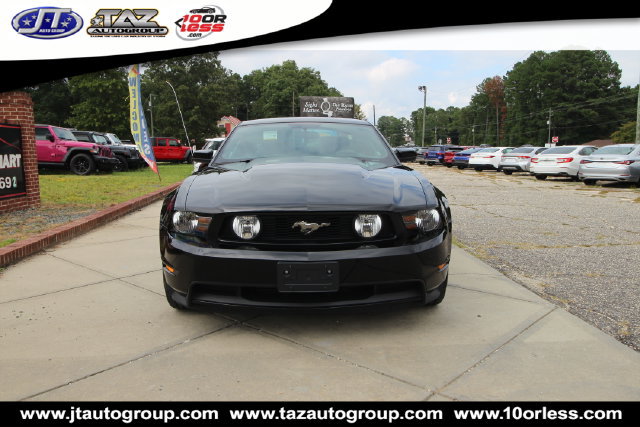 Used 2012 Ford Mustang GT w/ Security Pkg RWD image 2
