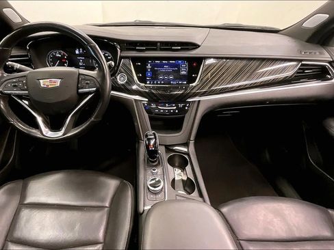 Used 2024 Cadillac XT6 Premium Luxury FWD image 14