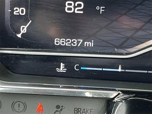 Used 2024 GMC Sierra 1500 SLT image 39