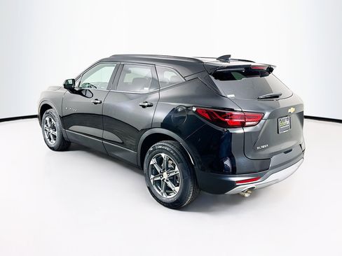 Used 2024 Chevrolet Blazer LT w/ Convenience Package image 5