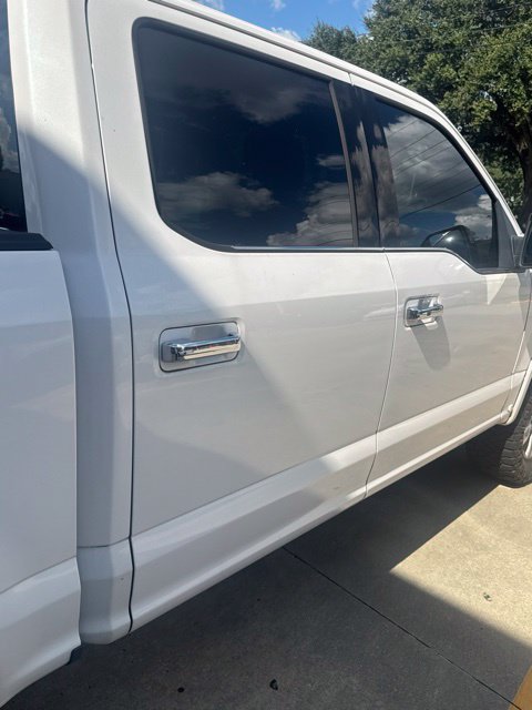 Used 2015 Ford F150 Platinum w/ Technology Package AWD/4WD image 22
