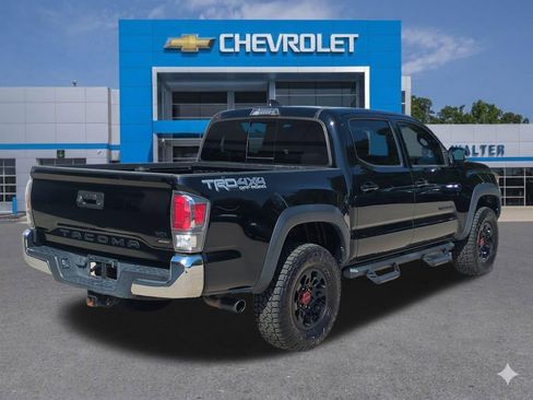 Used 2021 Toyota Tacoma TRD Off-Road AWD/4WD image 6