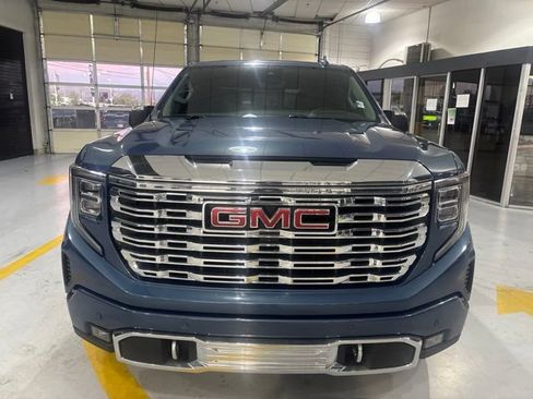 Used 2024 GMC Sierra 1500 Denali AWD/4WD image 10