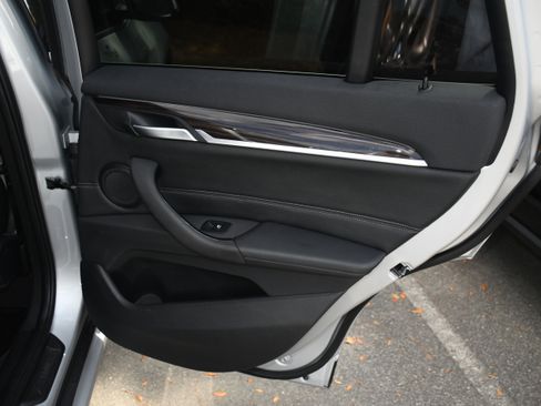 Used 2016 BMW X1 xDrive28i AWD/4WD image 21