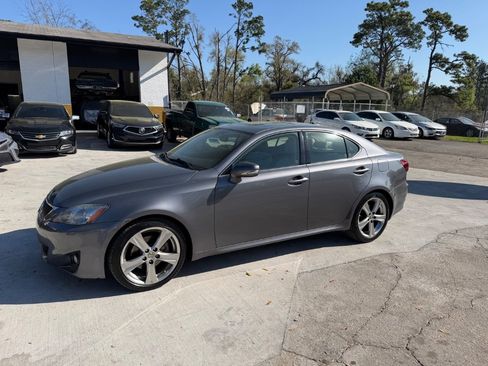 Used 2013 Lexus IS 250 RWD image 2